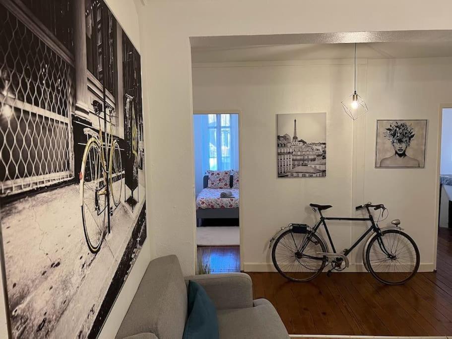 Апартаменти Le Comte Est Bon, Quartier Antiquaires Діжон Екстер'єр фото